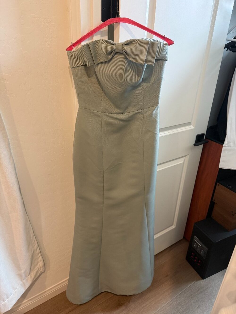 Amsale Bridesmaid Dress Delphine - Sage Green